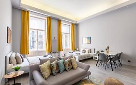 Downtown Apartment In The Heart Of Budapest